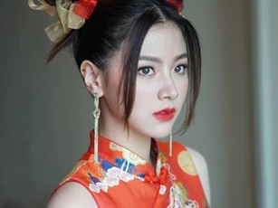 Baifern chứng tỏ đẳng cấp nhan sắc khi có thể cân đẹp mọi kiểu tóc và cách trang điểm trên đời