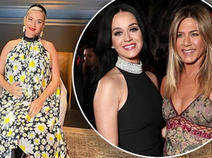 Bà bầu Katy Perry mong muốn Jennifer Aniston làm mẹ đỡ đầu