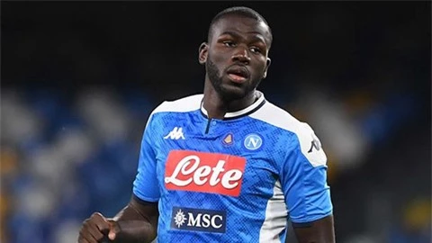 Koulibaly làm nản lòng cả M.U, Man City, Liverpool lẫn Barca