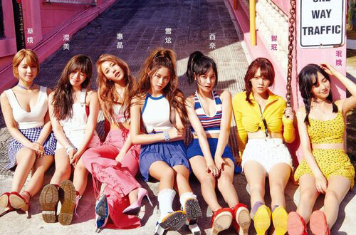 Chưa khi nào chuyện 'tảng băng chìm' Kpop lại nhiễu loạn và đen tối đến vậy: Từ say rượu lái xe, đố kỵ, cho đến bắt nạt tới nỗi muốn tự tử của các idol xứ Hàn