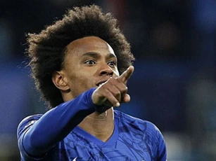 Willian khước từ đội bóng của Beckham