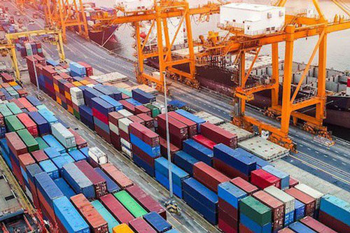 Xuất siêu thực tế nửa đầu năm cao hơn nhiều so với ước tính