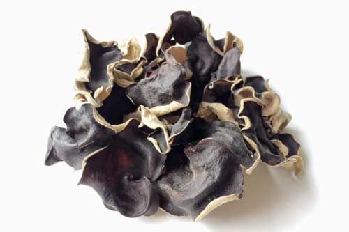 Mẹo sơ chế mộc nhĩ để loại bỏ chất độc không phải ai cũng biết