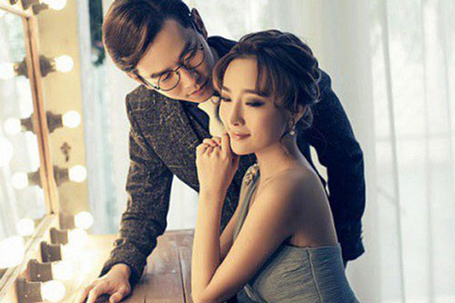 Đàn bà đừng chỉ yêu bằng tai...