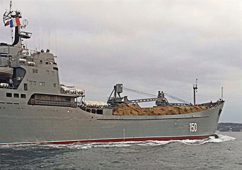 Nga khẩn cấp viện trợ thêm 20 xe tăng T-90 cho Syria