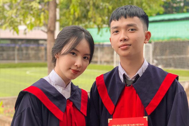 Đôi trẻ Đắk Lắk yêu nhau sau 9 năm làm bạn