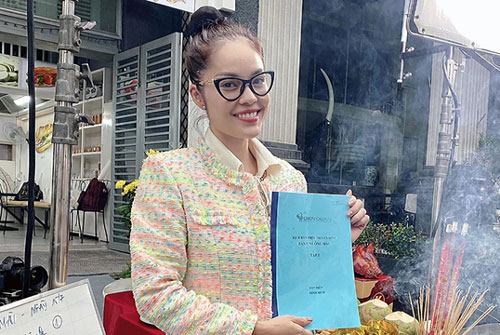 Dương Cẩm Lynh trở lại phim trường