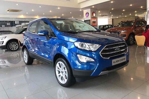 Loạt xe Ford giảm giá mạnh trong tháng 7