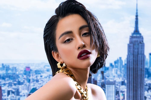 Thiên Nga khoe hình thể sau thời gian giảm cân