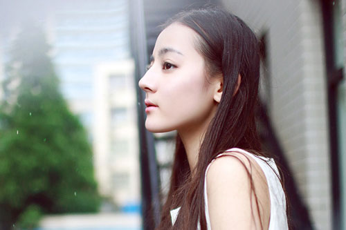 Những sao Hoa Ngữ sở hữu sống mũi cực phẩm, được ca tụng là ‘thẳng hơn giới tính fan’: Có tên Địch Lệ Nhiệt Ba, Triệu Lệ Dĩnh, Dương Dương