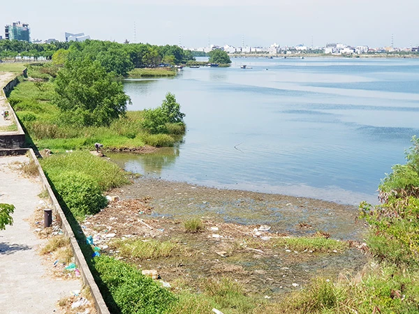 TP Đà Nẵng đầu tư hơn 1.341,5 tỷ đồng cho dự án xây dựng hệ thống thu gom nước thải riêng và các tuyến cống chuyển nước mưa về sông Hàn cho lưu vực từ đường Hồ Xuân Hương đến giáp tỉnh Quảng Nam (Ảnh: HC)