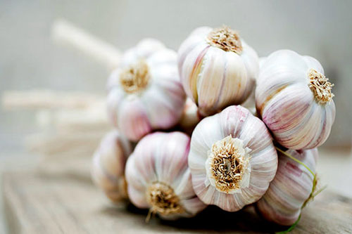 Những thực phẩm có sẵn trong bếp được mệnh danh là 'vua' giải độc gan mà ít người biết