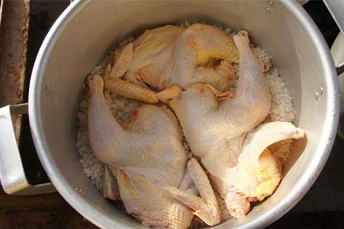 Luộc gà cho nước là xưa: Làm theo cách này đảm bảo thơm ngon, ngọt thịt, đúng hàng cực phẩm