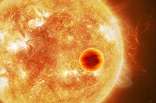 Hàng loạt hành tinh quái dị có mây… nhôm và mưa titan