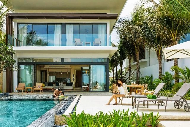 Meliá Hồ Tràm Beach Resort là khu nghỉ dưỡng đầu tiên của Meliá Hotels International tại miền Nam Việt Nam.