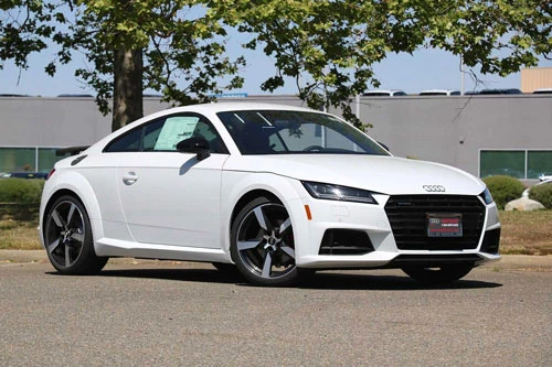 8. Audi TT 2020 (giá khởi điểm: 45.500 USD, điểm tổng thể: 8,3/10).