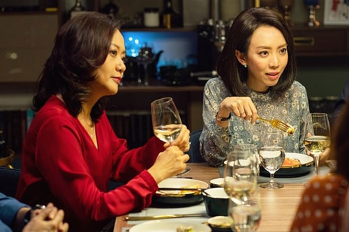 Chỉ Tiến Luật được đụng tới điện thoại của Thu Trang