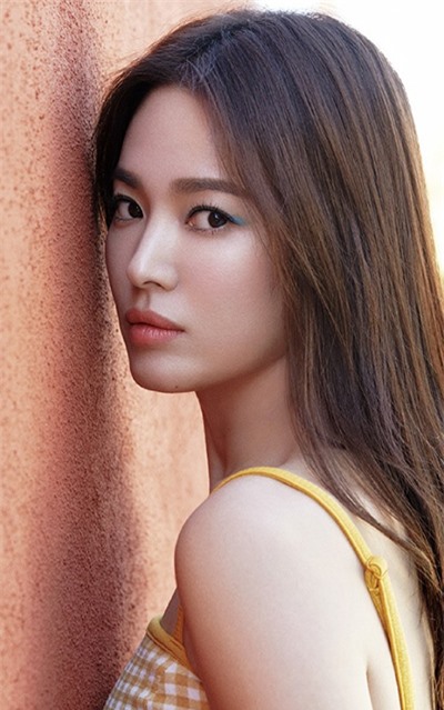 Lee Min Ho, Han So Hee trở thành 'ông - bà hoàng quảng cáo Kbiz' - Ảnh 7