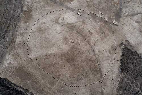 Đường tàu cao tốc "lao thẳng" vào mộ cổ kinh hoàng 2.000 năm tuổi