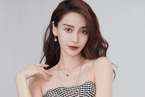 Angelababy l&#xE0; &#x27;&#xE1;c m&#x1ED9;ng&#x27; gi&#x1EDB;i l&#xE0;m phim, gi&#x1EA3;m 90% th&#xF9; lao kh&#xF4;ng ai m&#x1EDD;i