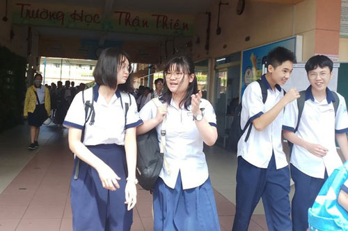 Đề thi Toán lớp 10 TP.HCM "dễ thở", nhiều thí sinh thở phào tự tin đạt 7- 8 điểm