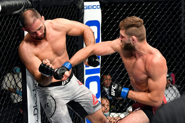 Võ sĩ Thụy Sĩ bất tỉnh sau khi lãnh cú đấm ‘búa tạ’ của đối thủ