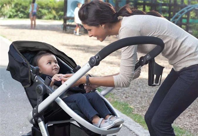 16 sai lầm tai hại khi chăm sóc trẻ sơ sinh của mẹ Việt, bác sĩ lắc đầu ngao ngán - 20