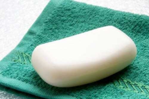 Những mẹo vặt hay ho với xà phòng, bạn sẽ hối hận vì không biết sớm hơn