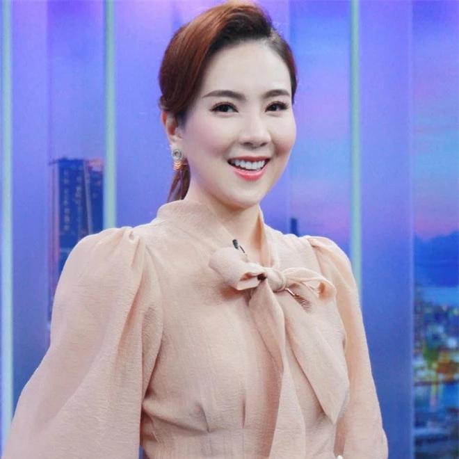 Hoài Anh và Mai Ngọc 0