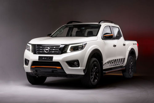 Nissan Navara Black Edition A-IVI ra mắt thị trường Việt, giá 845 triệu đồng