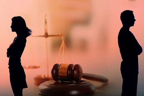 9 lý do kỳ lạ và ngớ ngẩn khiến các cặp đôi quyết định ly hôn