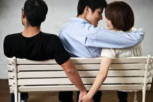 Ngoại tình sẽ bị phạt tới 5 triệu đồng