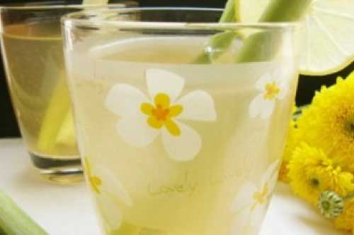 Uống nước chanh kiểu này vừa không đau dạ dày, vừa giảm cân lại làm tan sỏi thận dù to cỡ nào