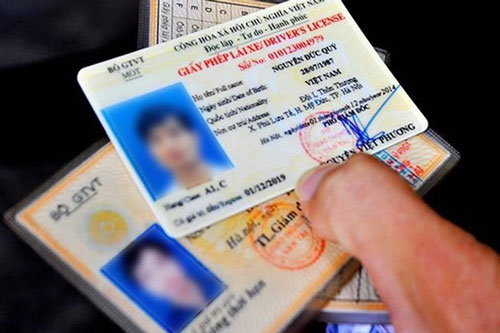 Đổi giấy phép lái xe mất bao nhiêu thời gian?