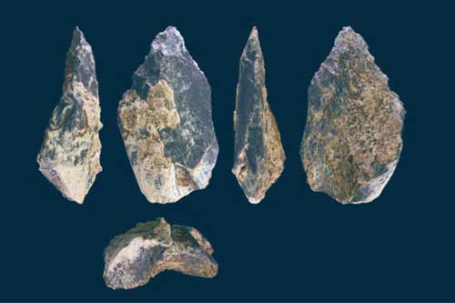 Bằng chứng về loài người khác thông minh, săn quái thú ở "vườn địa đàng"