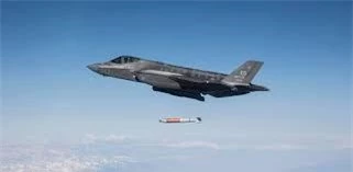 F-35 trong nhu the nao khi nem bom hat nhan?