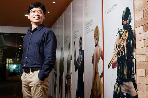 Kwon Hyuk-bin (4 tỷ USD, tăng 1,1 tỷ USD so với 2019): Kwon Hyuk-bin đồng sáng lập Smilegate vào năm 2002 và xây dựng nó thành một trong những công ty game thành công nhất ở Hàn Quốc. Sau khi hợp tác với gã khổng lồ Internet Trung Quốc Tencent vào năm 2008, hãng phát hành tựa game nổi tiếng CrossFire. Ảnh: Forbes.