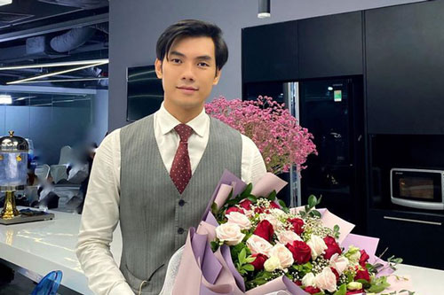 Nhan Phúc Vinh chia tay "Tình yêu và tham vọng", kết thúc 1 năm Bắc tiến