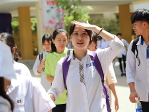 Trường THPT chuyên Ngoại ngữ công bố điểm chuẩn năm 2020