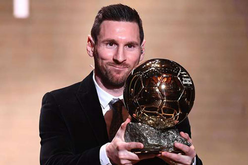 Vì COVID-19, Messi & Ronaldo không có cơ hội tranh Quả bóng Vàng 2020