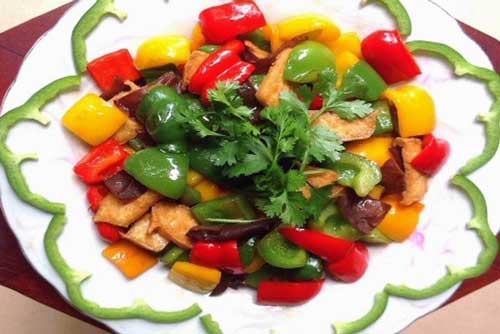 Nấm đùi gà làm theo công thức đặc biệt, cả nhà ăn hoài không ngán, đánh hết nồi cơm