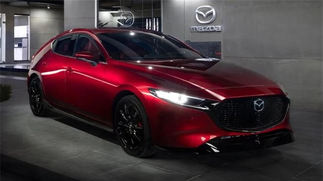 Mazda 3 ra mắt phiên bản kỷ niệm 100 năm - 2