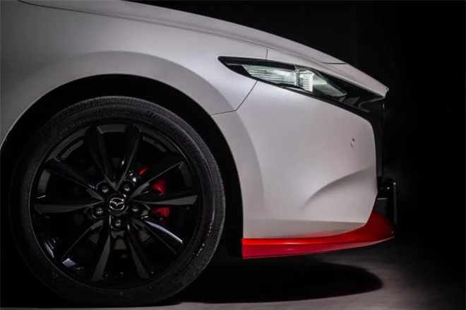 Mazda 3 ra mắt phiên bản kỷ niệm 100 năm - 3
