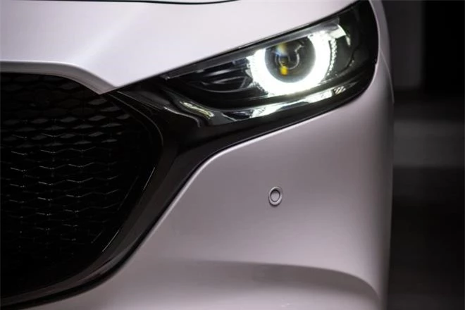 Mazda 3 ra mắt phiên bản kỷ niệm 100 năm - 4