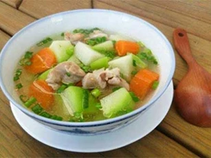 3 thói quen ăn canh gây hại cho sức khỏe của bạn, nhất là điều thứ 2