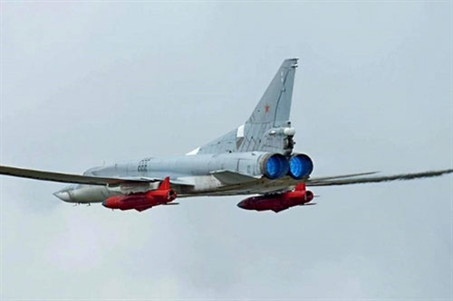 NATO 'lạnh gáy' khi Tu-22M3M mang Kh-32 xuất hiện tại Crimea