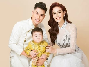 Lâm Khánh Chi kỷ niệm 4 năm yêu chồng trẻ