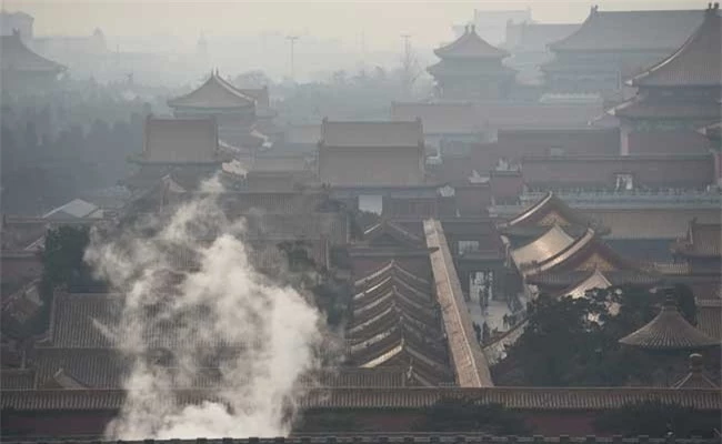 Cứ mùa đông là Bắc Kinh chìm trong sương mù vào khói bụi.