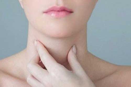 Viêm họng áp dụng ngay cách này, khỏi nhanh hơn cả uống thuốc