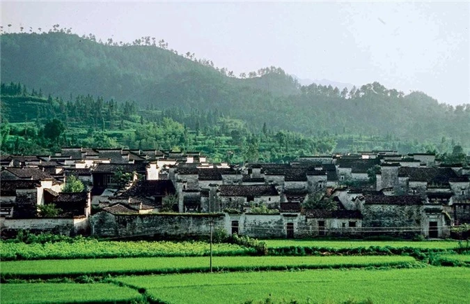 Ngoi lang bi an chua tung co muoi suot tram nam hinh anh 7 